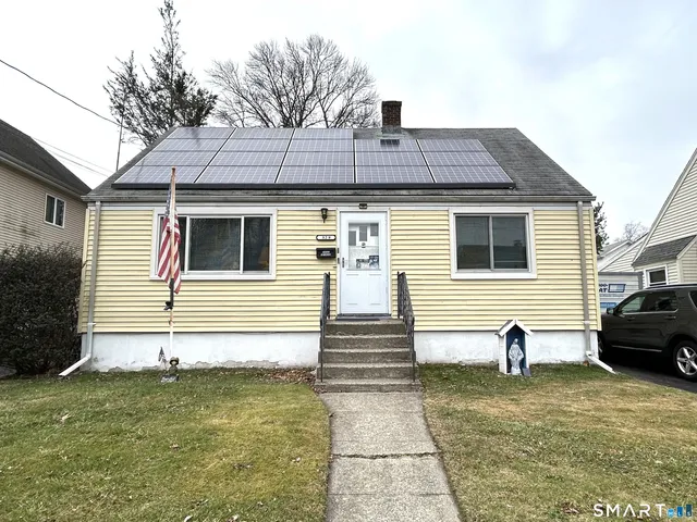 $390,000 | 329 Ezra Street, Bridgeport, CT 06606