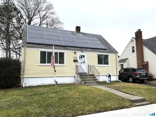 $390,000 | 329 Ezra Street, Bridgeport, CT 06606