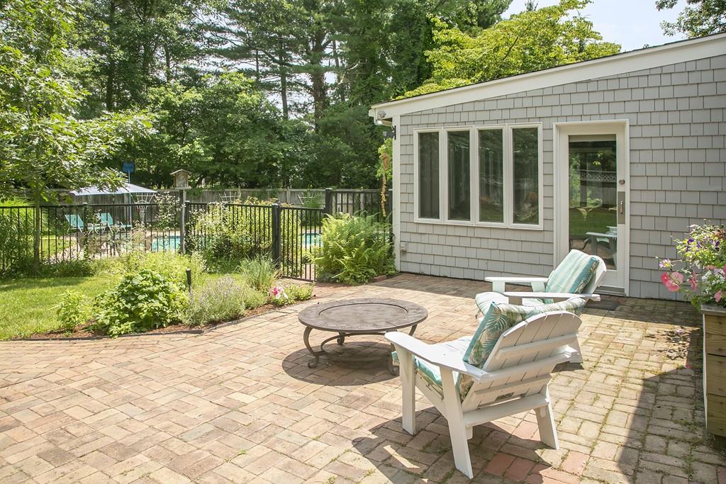 83 Bayview Road Duxbury, MA 02332 - Photo 23 of 29 Gallery Image 23
