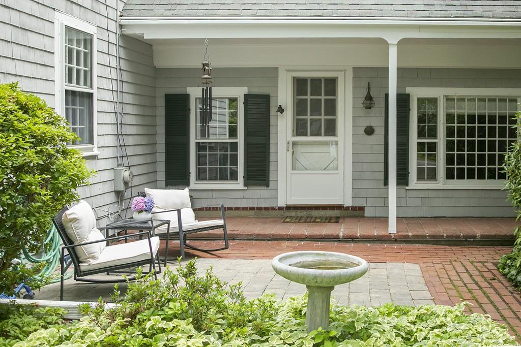 83 Bayview Road Duxbury, MA 02332 - Photo 3 of 29 Gallery Image 3