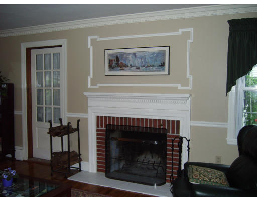 61 Van Greenby Road Lowell, MA 01851 - Photo 4 of 10 Gallery Image 4