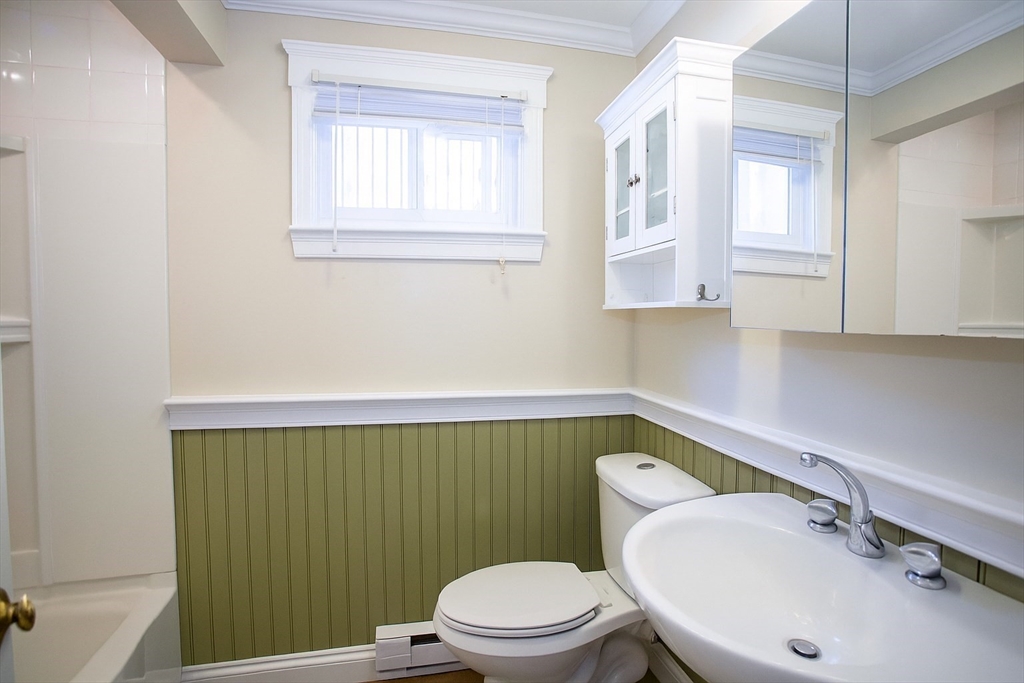16 Austin Court, Unit D Saugus, MA 01906 - Photo 13 of 16 Gallery Image 13