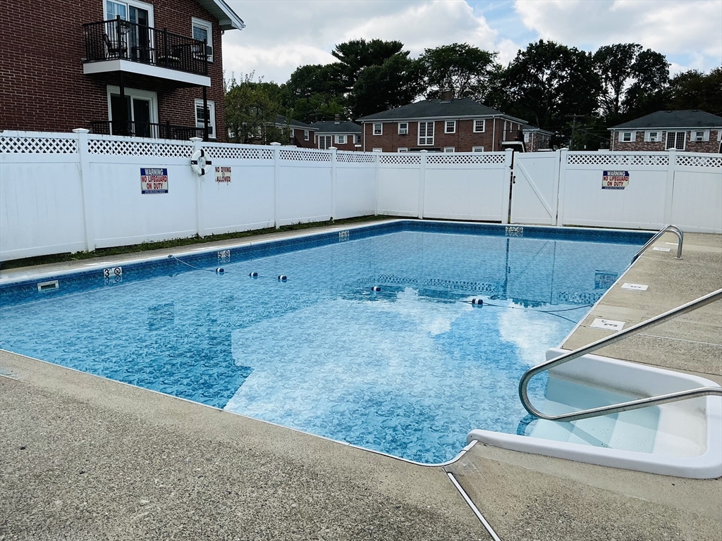 16 Austin Court, Unit D Saugus, MA 01906 - Photo 15 of 16 Gallery Image 15