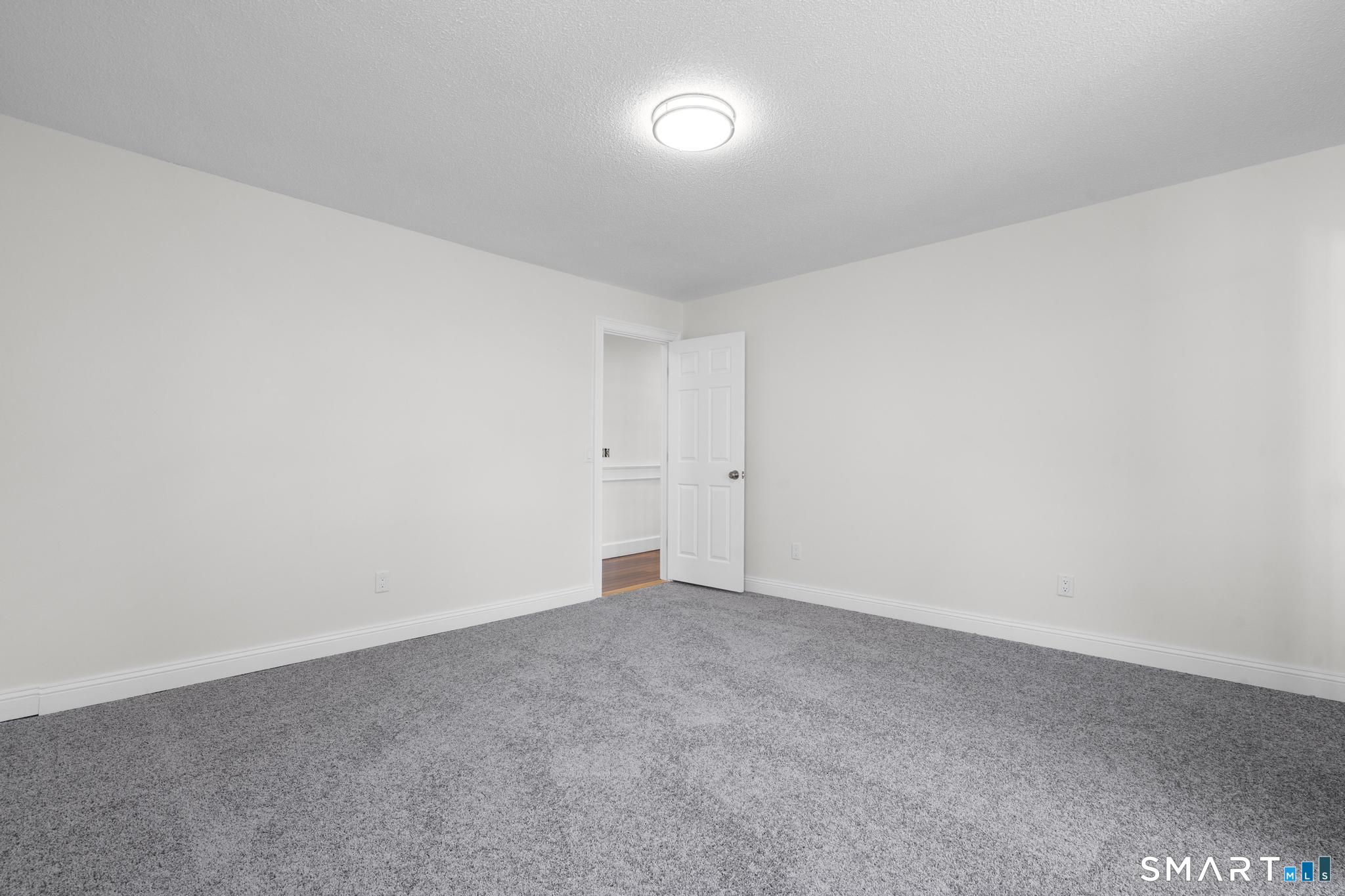 9 Thompson Hill Road Canton, CT 06019 - Photo 17 of 35