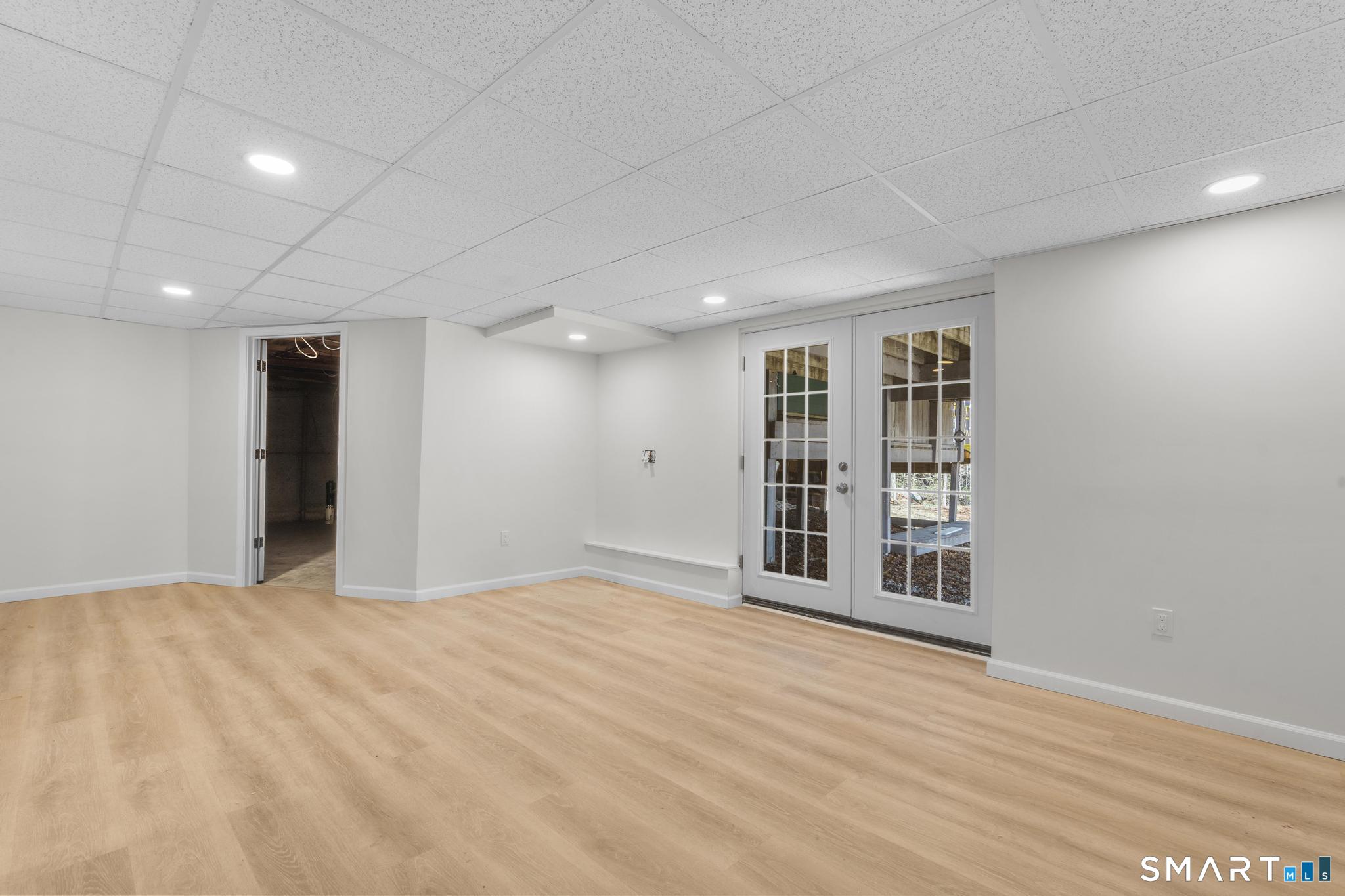 9 Thompson Hill Road Canton, CT 06019 - Photo 29 of 35