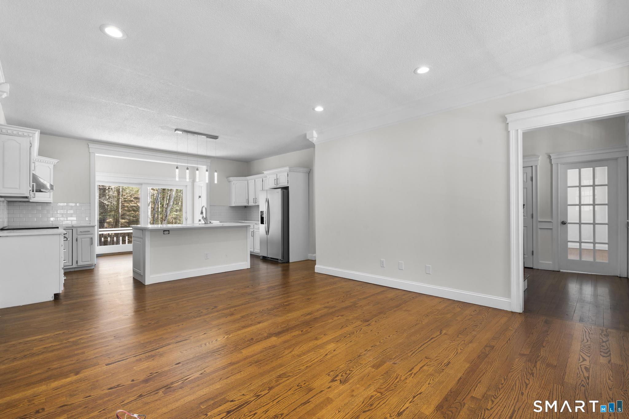 9 Thompson Hill Road Canton, CT 06019 - Photo 6 of 35