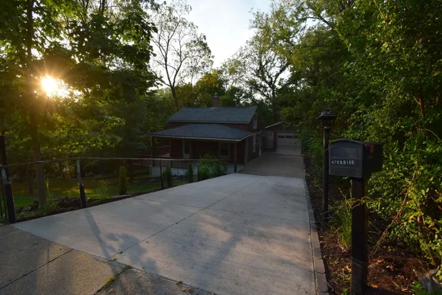 $215,000 | 420 North High Street, Galena, IL 61036