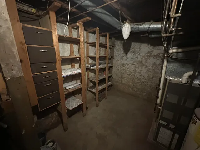 $215,000 | 420 North High Street, Galena, IL 61036