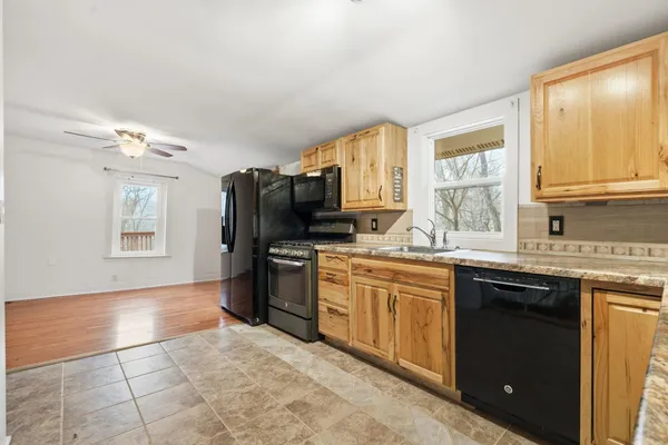 $215,000 | 420 North High Street, Galena, IL 61036