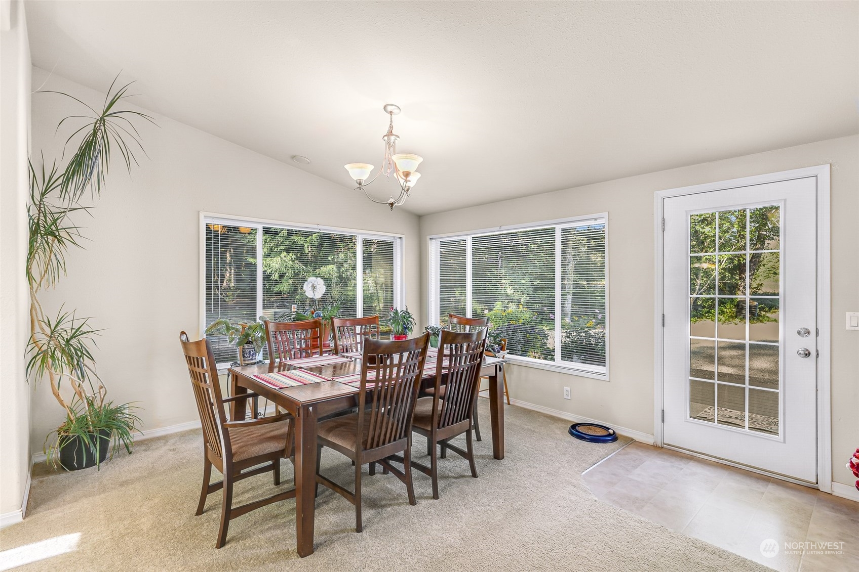 7562 Powerline Road Marblemount, WA 98267 - Photo 7 of 37 Gallery Image 7