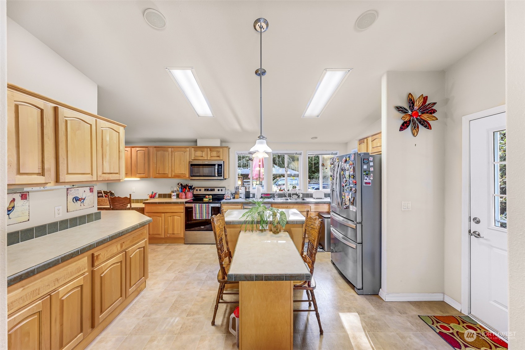 7562 Powerline Road Marblemount, WA 98267 - Photo 10 of 37 Gallery Image 10