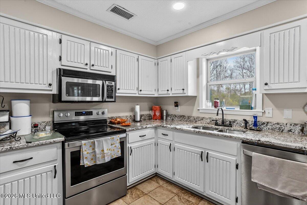 623 Little Rock Road Waynesboro, MS 39367 - Photo 8 of 33 08-HJ0A2970-HDR