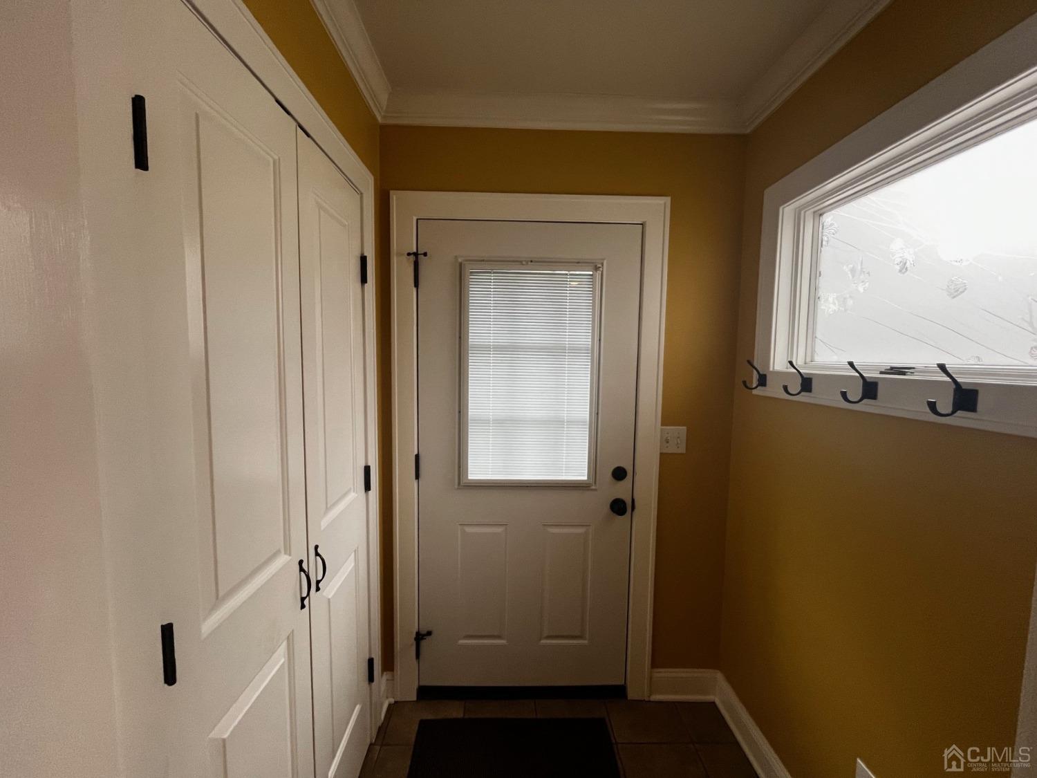 3407 Washington Road Sayreville, NJ 08859 - Photo 5 of 19 Gallery Image 5