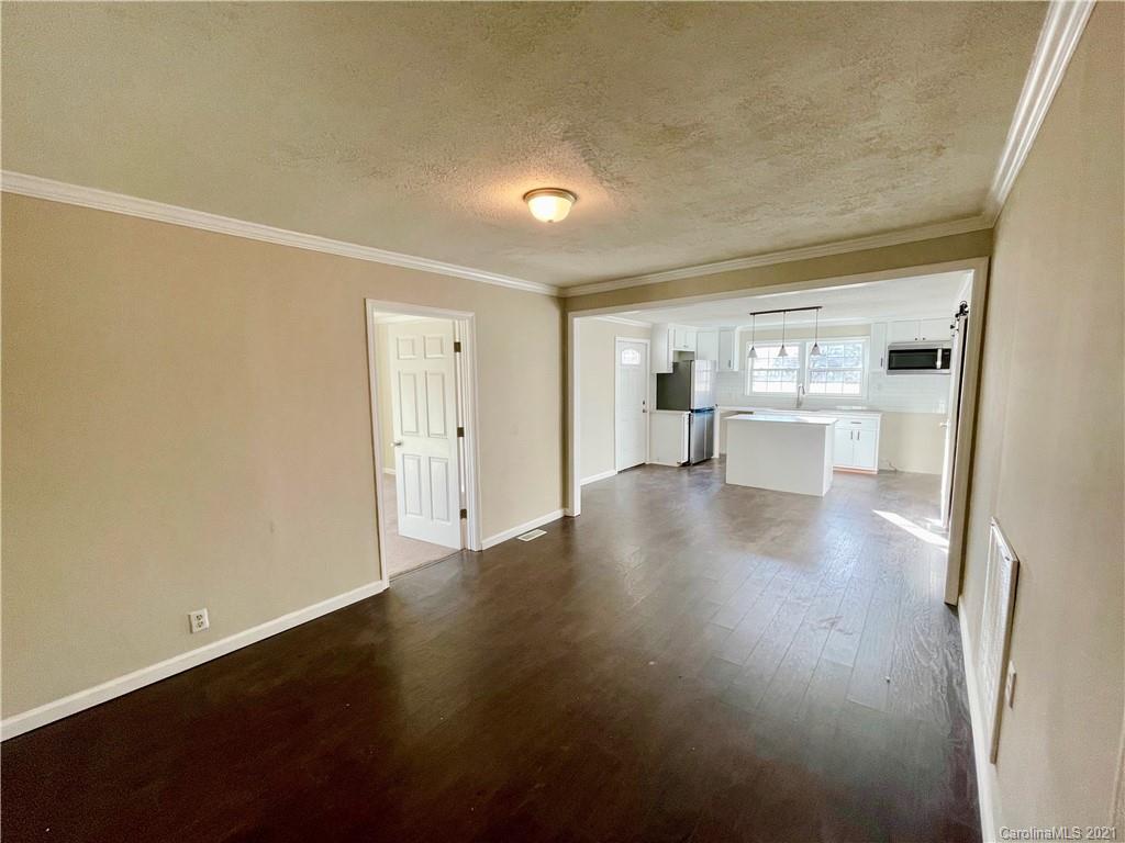 1507 Kings Road Shelby, NC 28150 - Photo 8 of 24 Gallery Image 8