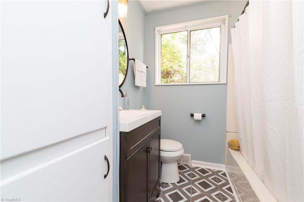 521 Motor Road Winston-Salem, NC 27105 - Photo 28 of 29 Gallery Image 28