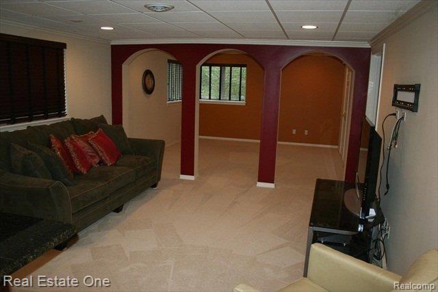 5035 Cloisters Boulevard Rochester, MI 48306 - Photo 17 of 23 fin-bsmnt (2).JPG