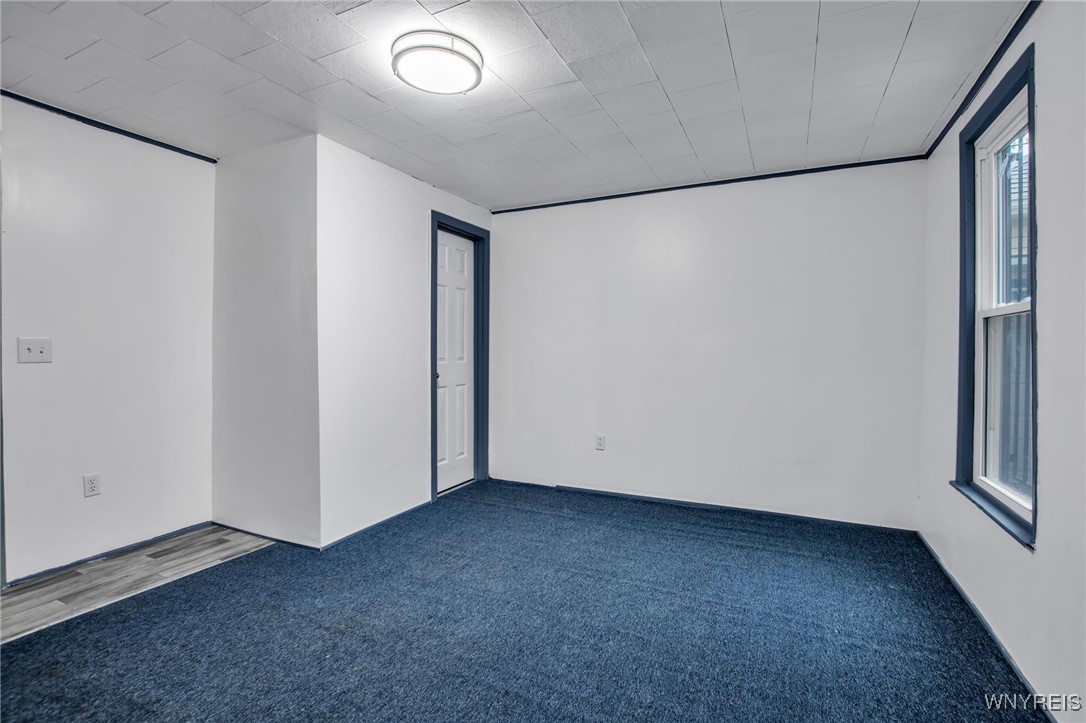 113 Laurel Street Buffalo, NY 14209 - Photo 16 of 39 first floor bedroom