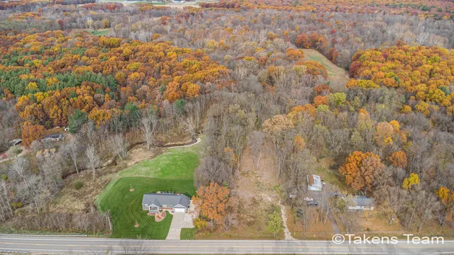 $195,000 | 2729 138th Avenue, Dorr, MI 49323