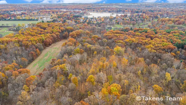 $195,000 | 2729 138th Avenue, Dorr, MI 49323