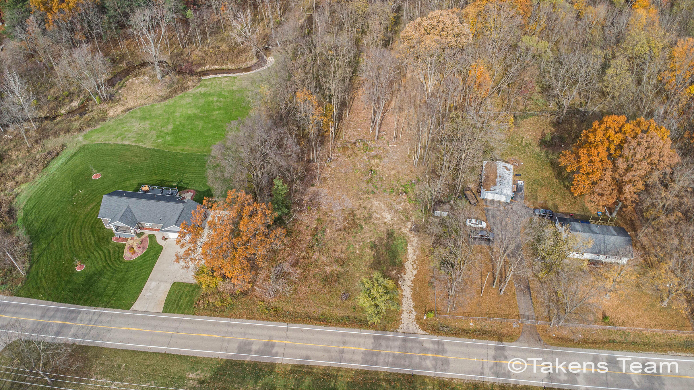 2729 138th Avenue Dorr, MI 49323 - Photo 9 of 26 DJI_0333