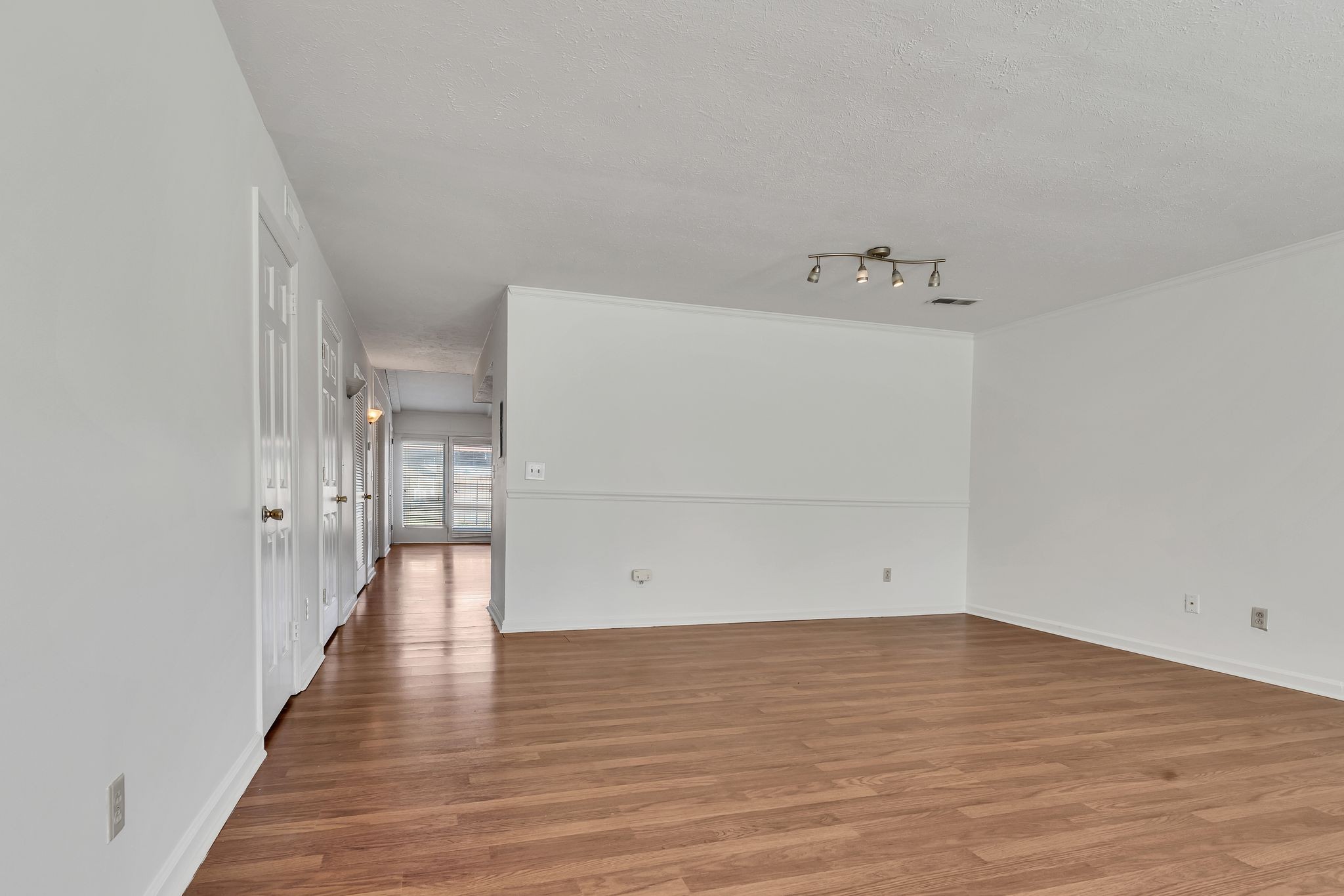 4001 Anderson Road, Unit O41 Nashville, TN 37217 - Photo 5 of 36