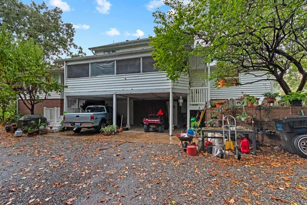 $475,000 | 225 Blue Springs Boulevard, Cadiz, KY 42211