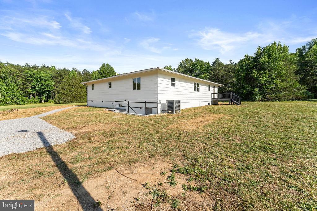 6806 South Roxbury Mill Road Spotsylvania, VA 22551 - Photo 18 of 32
