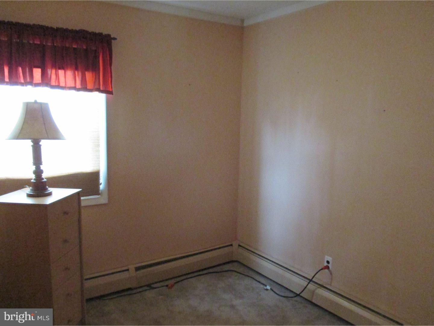 9249 Woodenbridge Road Philadelphia, PA 19114 - Photo 11 of 17 Gallery Image 11