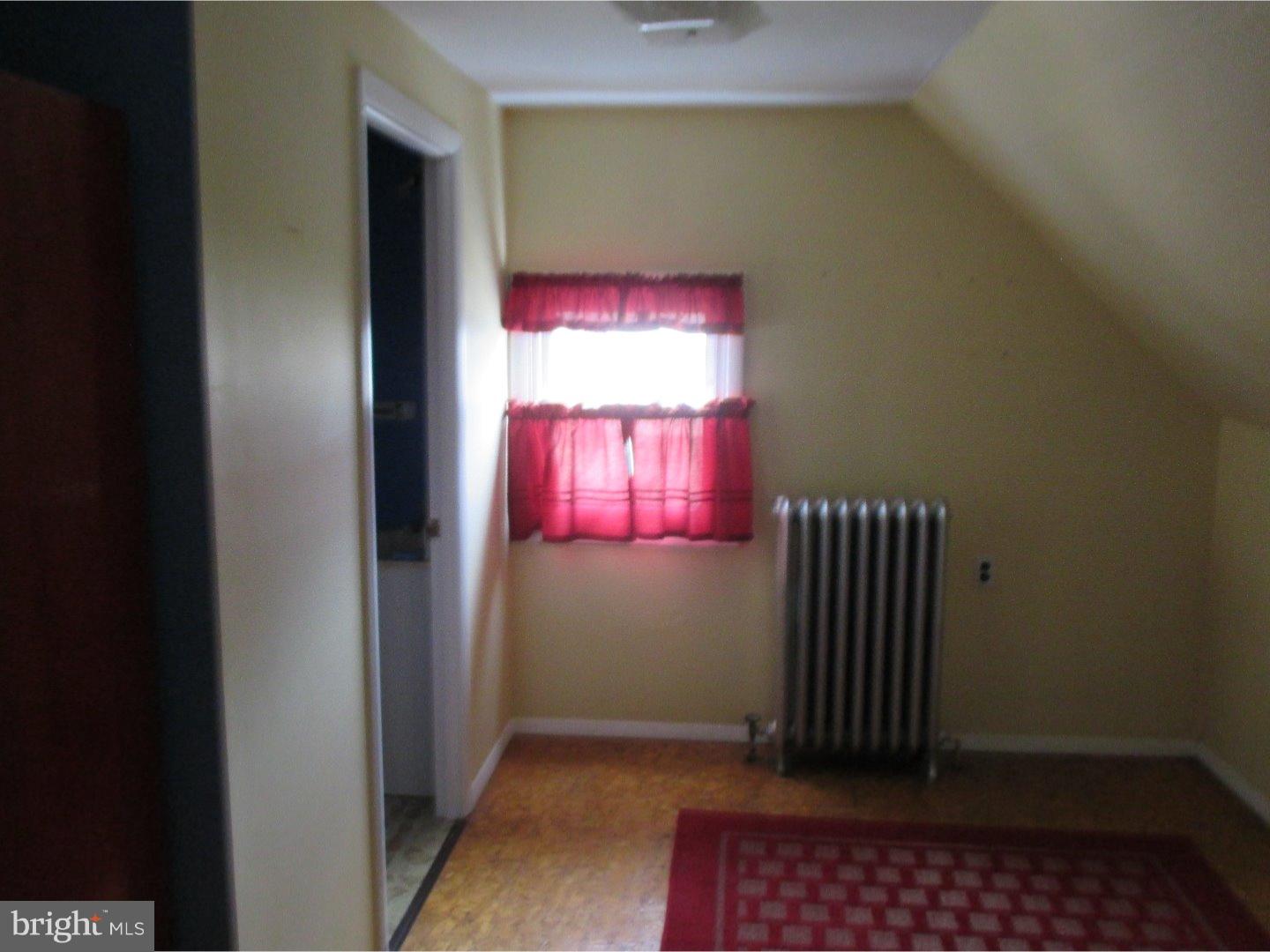 9249 Woodenbridge Road Philadelphia, PA 19114 - Photo 12 of 17 Gallery Image 12