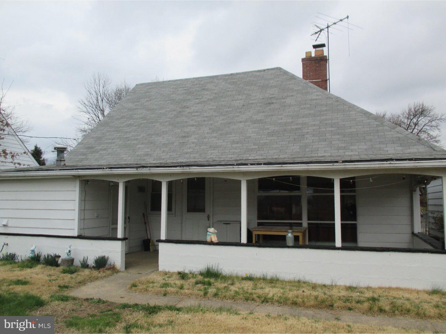 9249 Woodenbridge Road Philadelphia, PA 19114 - Photo 15 of 17 Gallery Image 15