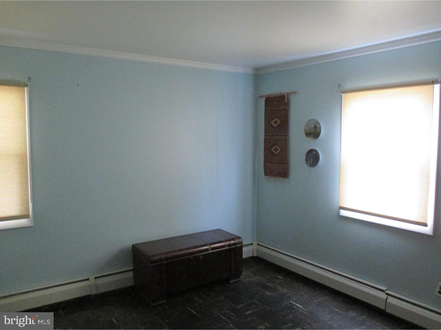 9249 Woodenbridge Road Philadelphia, PA 19114 - Photo 10 of 17 Gallery Image 10