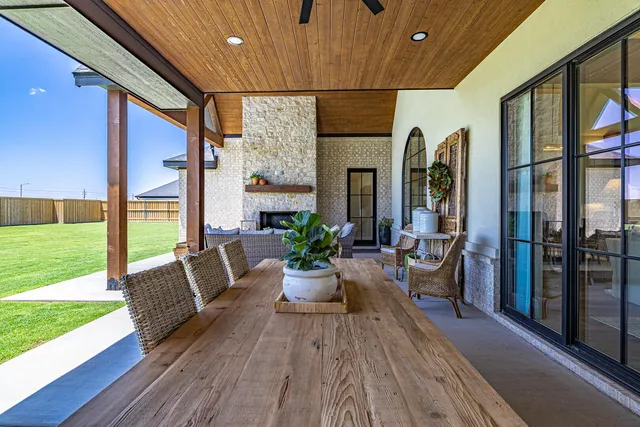 $866,700 | 4234 Zadar Avenue, Lubbock, TX 79407