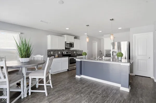 $295,000 | 1007 Belvedere Drive, Shelbyville, IN 46176