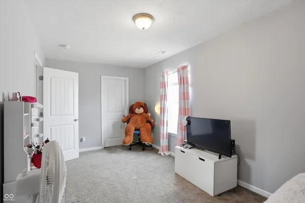 $295,000 | 1007 Belvedere Drive, Shelbyville, IN 46176