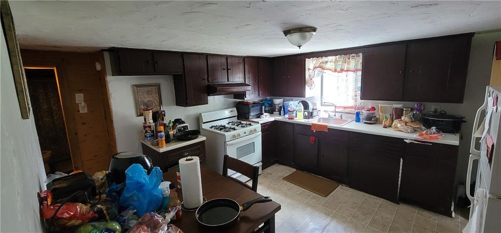 2257 Laketon Road Pittsburgh, PA 15221 - Photo 14 of 21 Gallery Image 14
