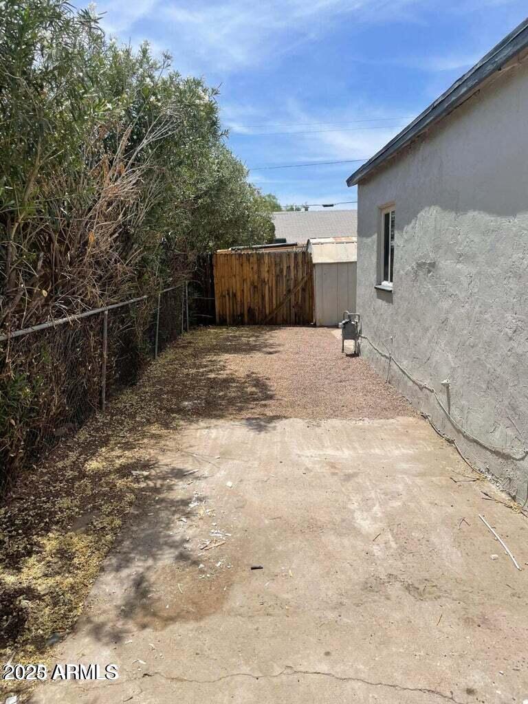 3810 North 9th Place Phoenix, AZ 85014 - Photo 7 of 17