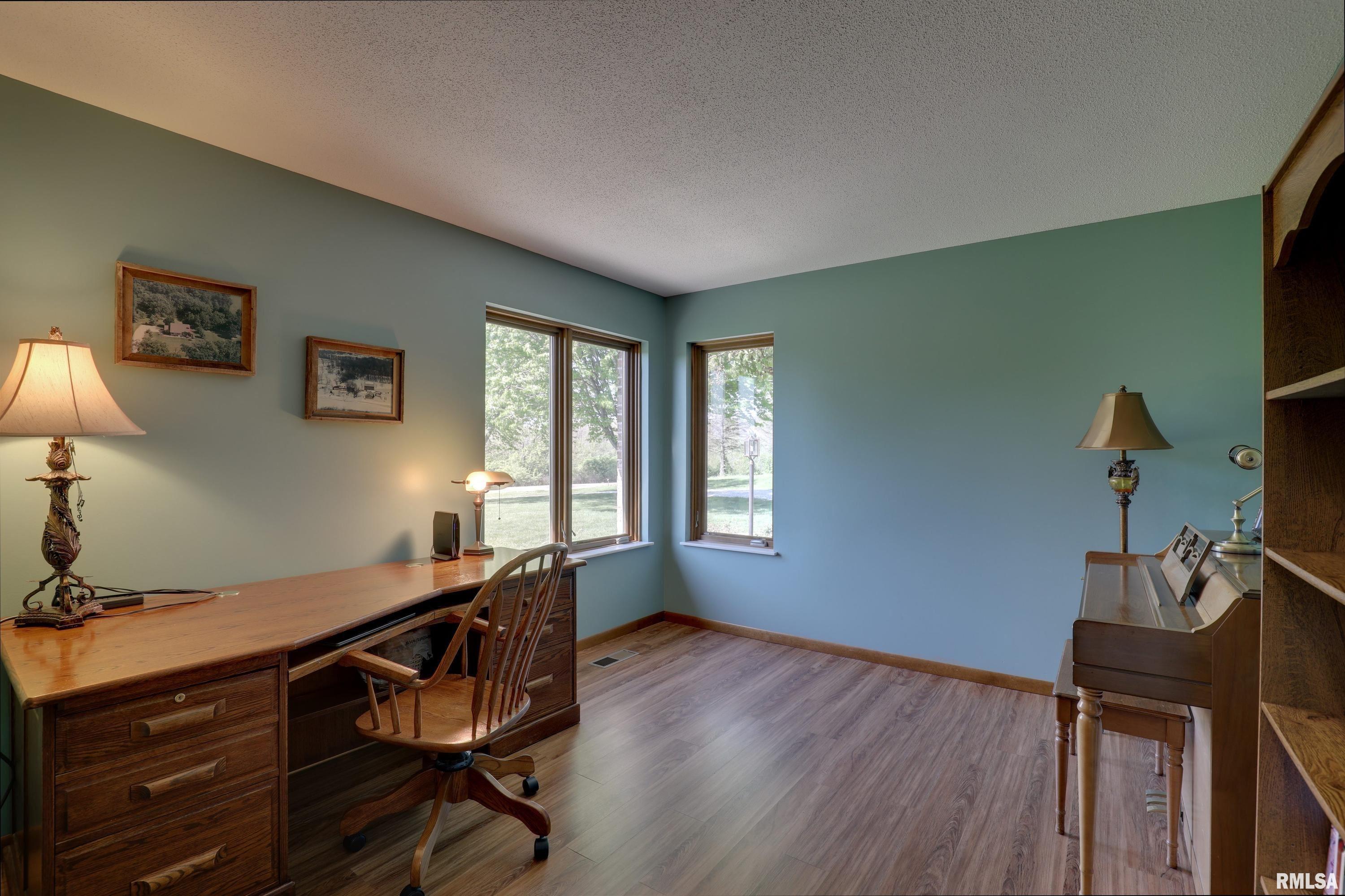 4729 Hidden Cove Road Quincy, IL 62305 - Photo 15 of 18