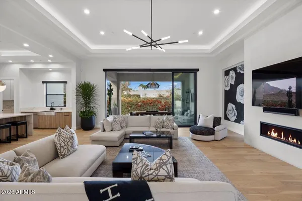 $3,750,000 | 6416 East Calle Camelia, Scottsdale, AZ 85251