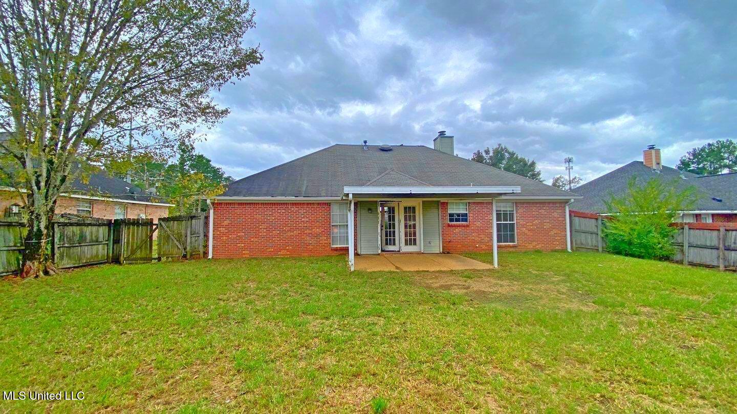 102 East Magnolia Place Pearl, MS 39208 - Photo 20 of 21 59-Oct 29 2025 02_20pm-NRH9