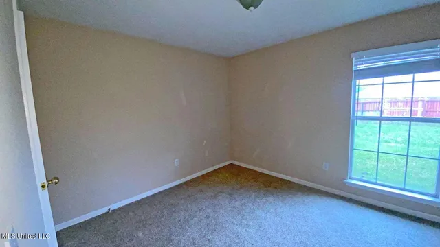 $180,000 | 102 East Magnolia Place, Pearl, MS 39208