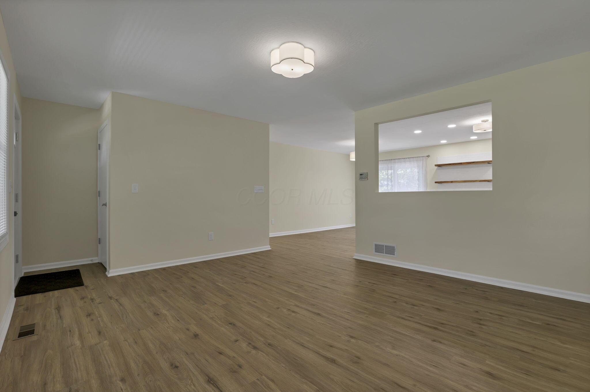 4777 Liberty Road Delaware, OH 43015 - Photo 8 of 50