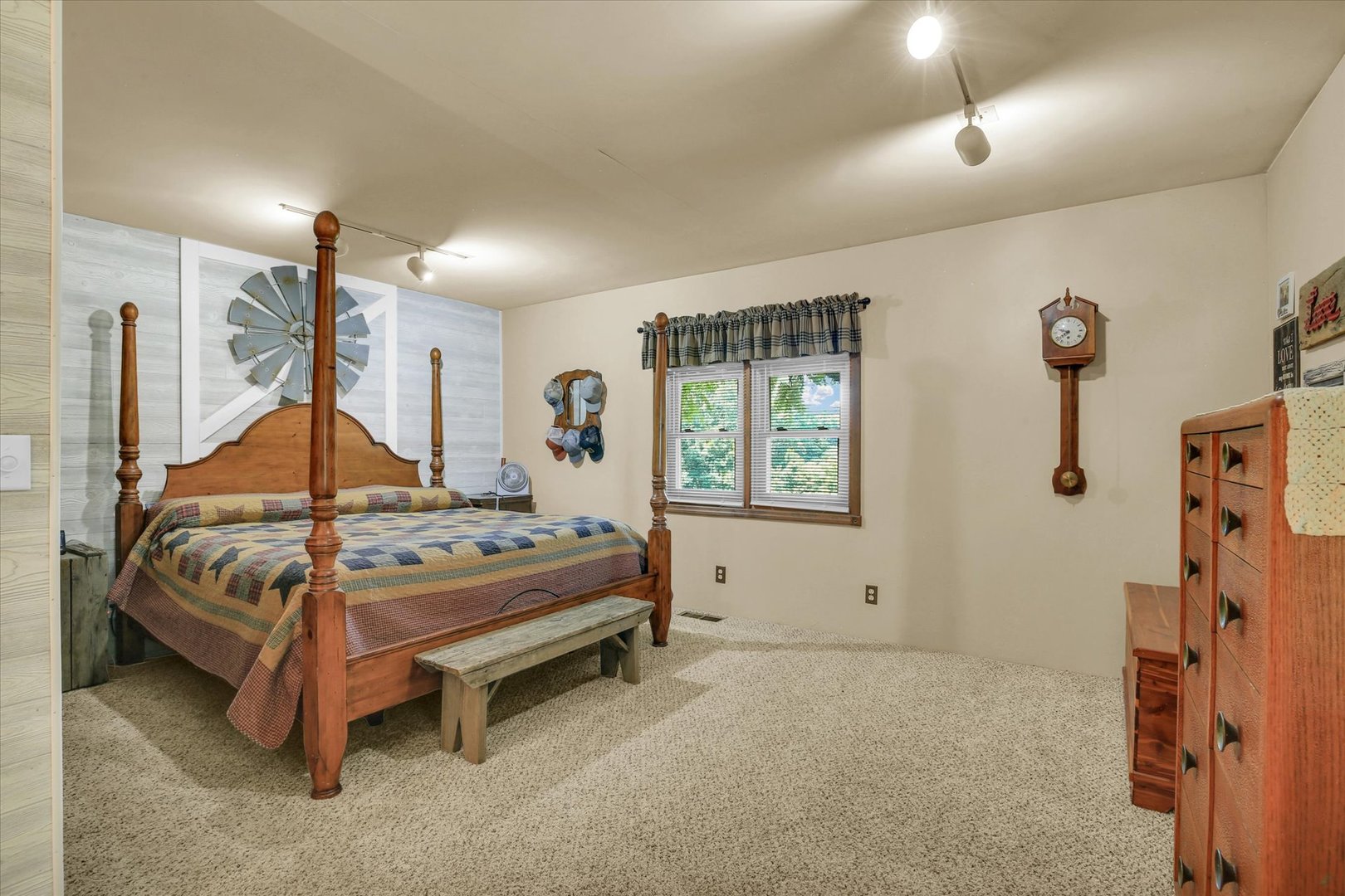 675 East 1950 North Road Monticello, IL 61856 - Photo 31 of 55 Gallery Image 31