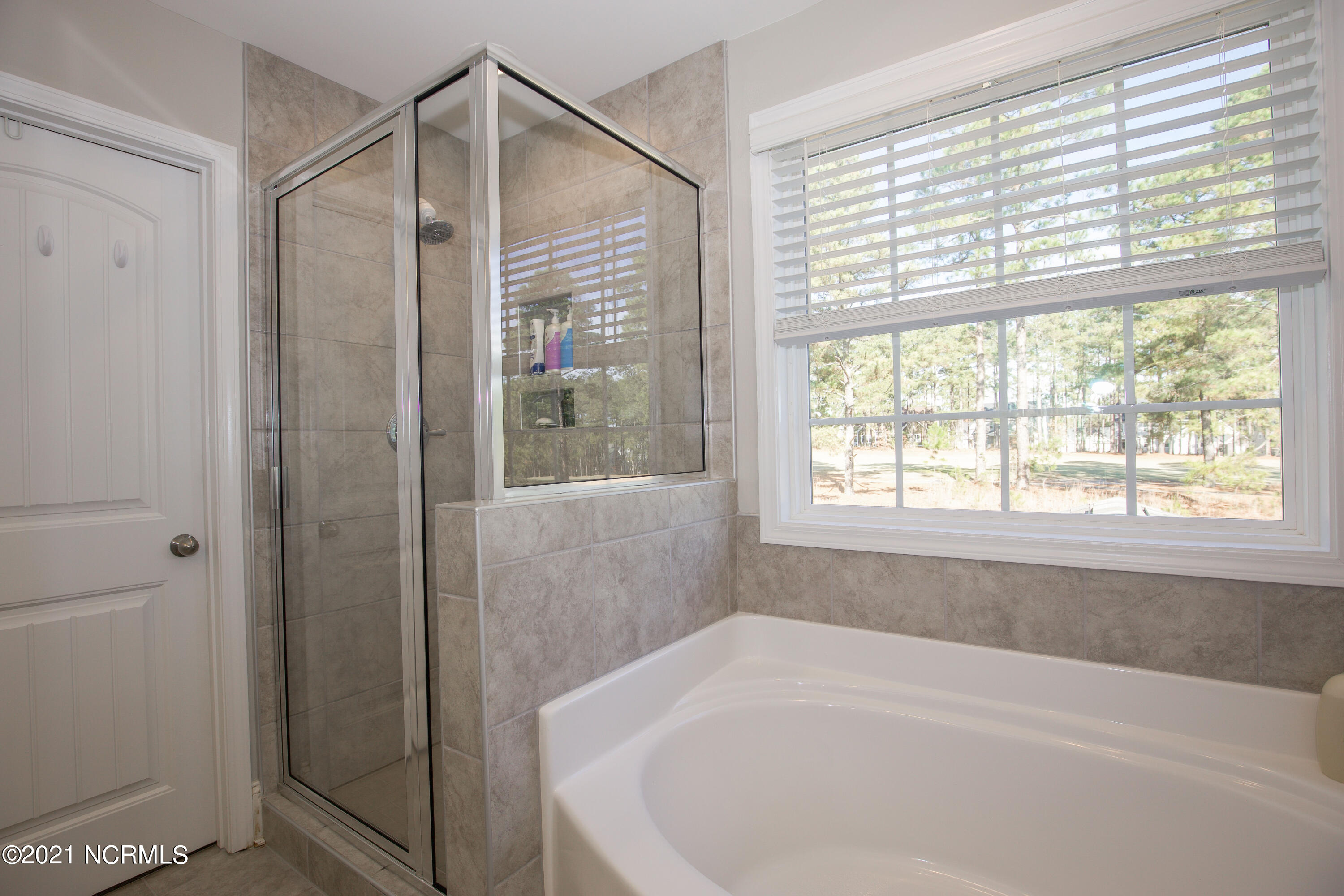 455 Kerr Lake Road Aberdeen, NC 28315 - Photo 26 of 55 455 Kerr Lake Rd-54