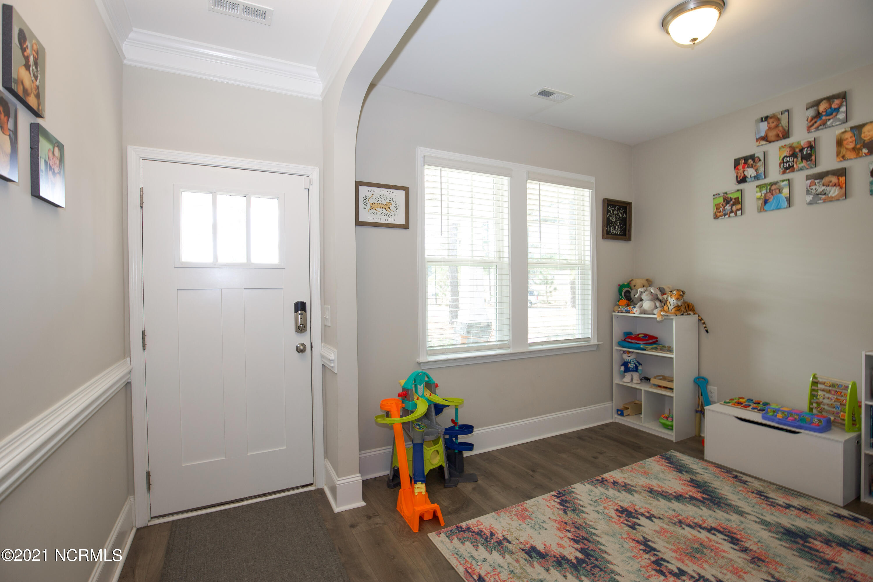 455 Kerr Lake Road Aberdeen, NC 28315 - Photo 6 of 55 455 Kerr Lake Rd-25