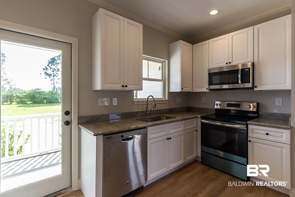 1056 Sunnybell Lane Foley, AL 36535 - Photo 10 of 34