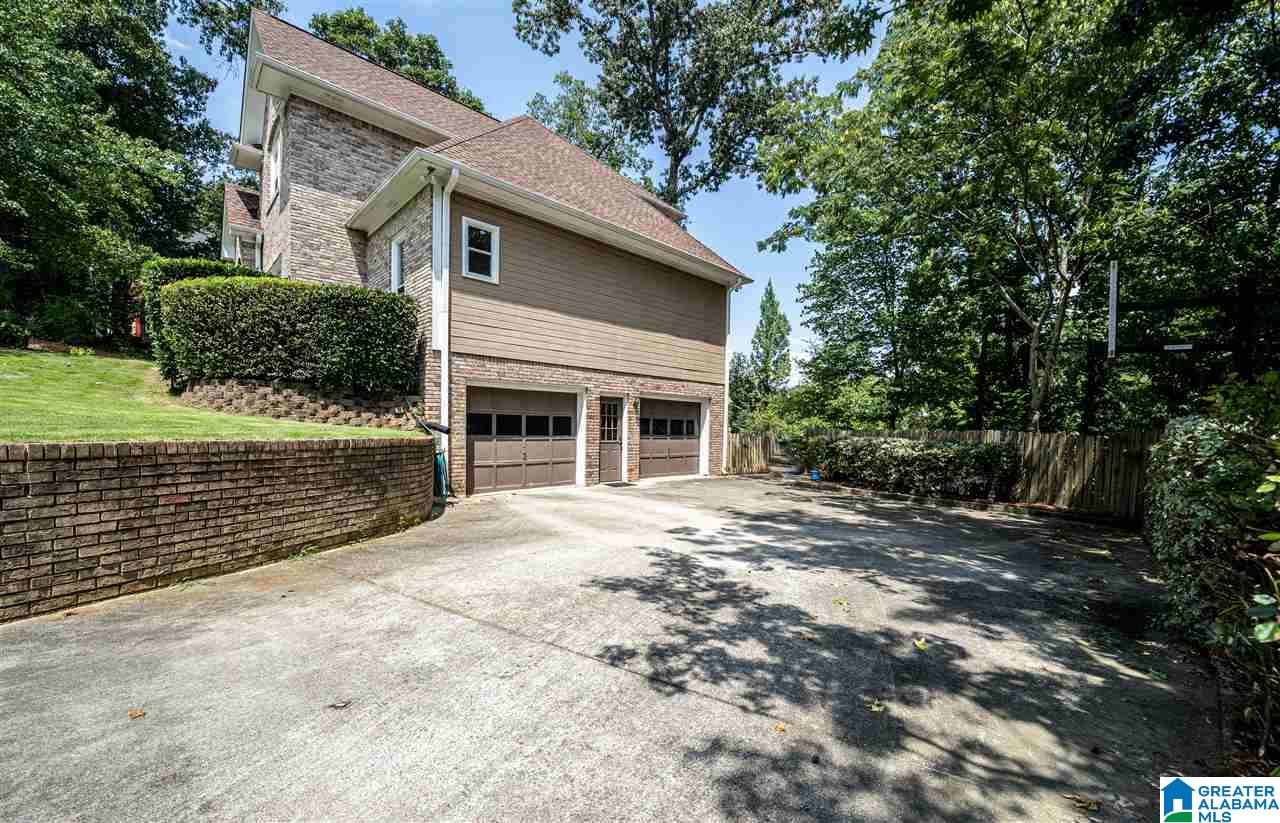 464 Russet Hl Road Birmingham, AL 35244 - Photo 3 of 36