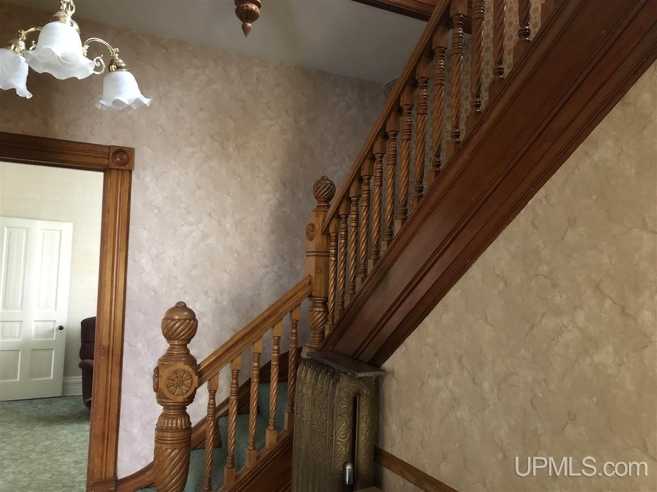113 West Ridge Street Ishpeming, MI 49849 - Photo 7 of 48