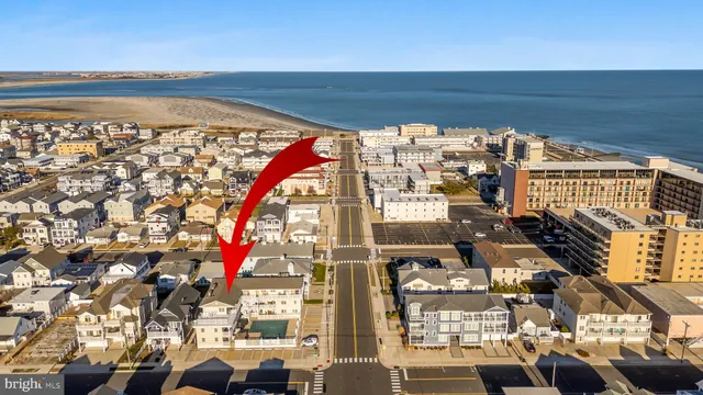 a car parked in front of a house