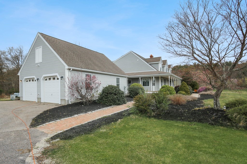 92 1/2 Tracy Road Dudley, MA 01571 - Photo 39 of 42 Gallery Image 39