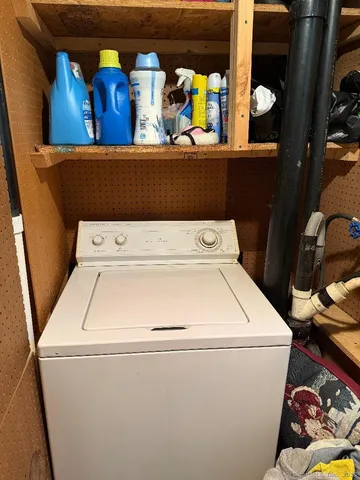 $2,450 | 65 Hitchcock Drive, Meriden, CT 06450